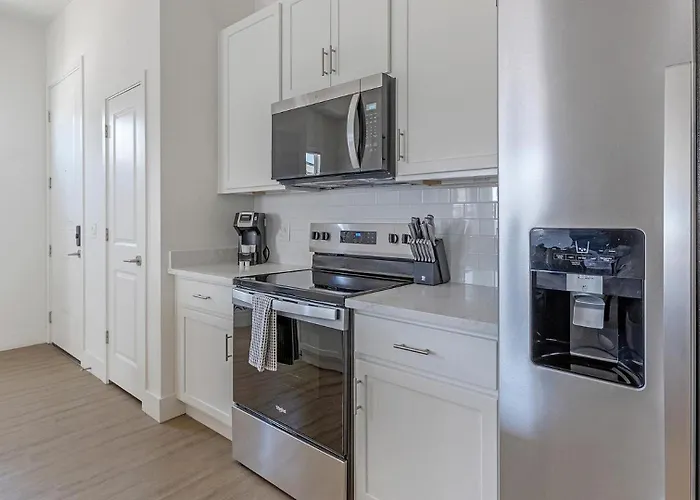 Landing Beautiful 1Bd Pool Apartment Tucson
