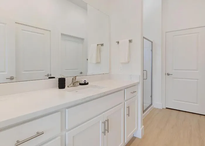 Landing Beautiful 1Bd Pool * Tucson